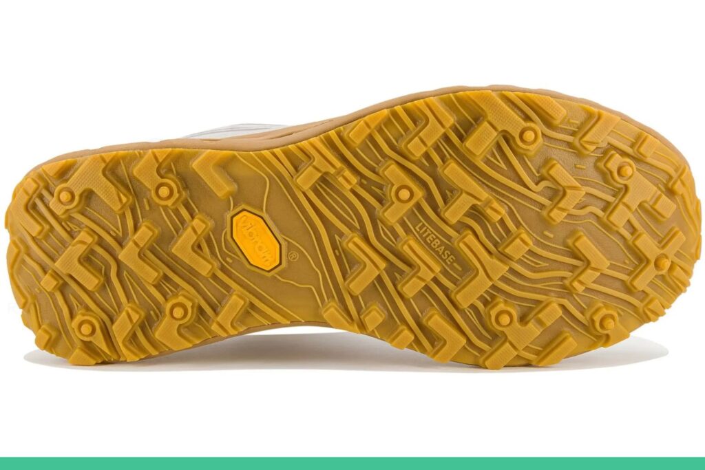 Norda 002 semelle beige