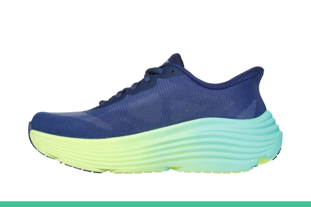 SKECHERS
SLIPS INS
CUSHIONING ENDEAVOUR
HALLANDALE mesh